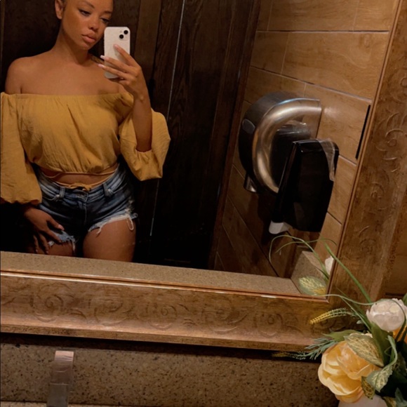 Meet your Posher, Marisa - Picture 11 of 13